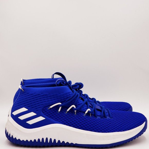 dame 4 blue and white